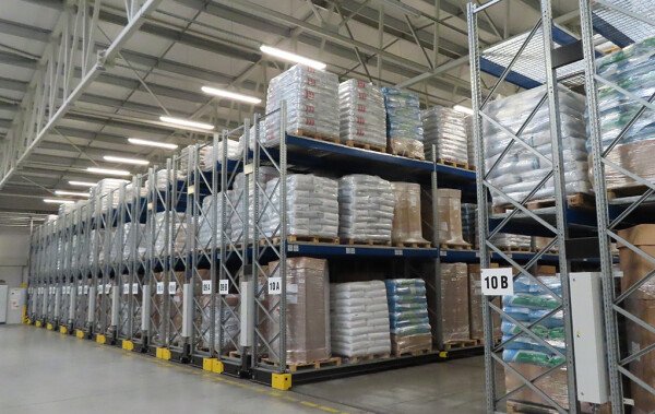 Vacula s.r.o. – spoľahlivý partner pre technické plasty, regranuláty a POM materiály